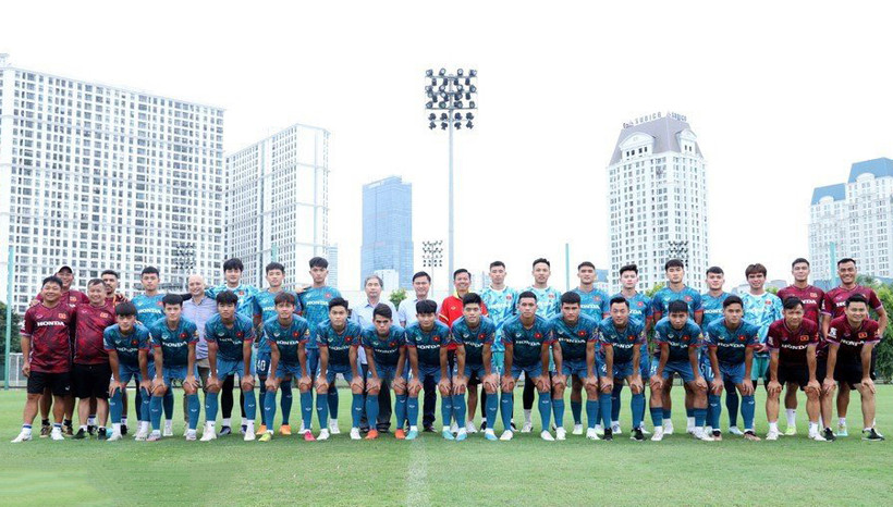 Đội tuyển bóng đá nam Olympic Việt Nam đón thêm nhân sự mới. (Ảnh: VFF)