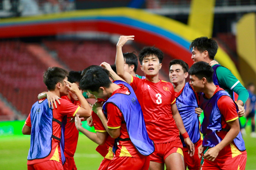 Trực tiếp SEA Games 33 ngày 18/12: Lội ngược dòng trước đội chủ nhà, U22 Việt Nam giành HCV đầy cảm xúc