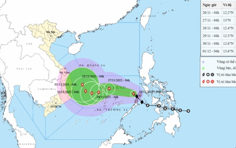 Hướng di chuyển của bão số 15 lúc 06 giờ ngày 26/11. Ảnh: TTXVN phát