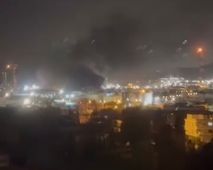 Hiện trường vụ nổ nhìn từ xa. Nguồn: X