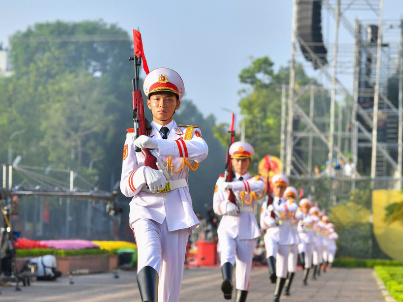 Lễ Kỷ niệm, diễu binh, diễu hành 80 năm Cách mạng Tháng Tám thành công và Quốc khánh nước Cộng hòa xã hội chủ nghĩa Việt Nam. (Ảnh: Duy Linh)