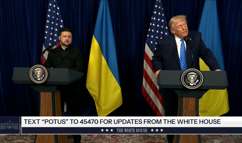 Tổng thống Mỹ Donald Trump và người đồng cấp Ukraine Volodymyr Zelensky (Ảnh: Nhà Trắng)