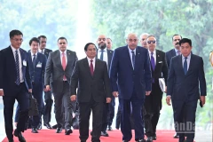 Thủ tướng Phạm Minh Chính đón Chủ tịch Hạ viện Jordan Mazen Turki El Qadi.