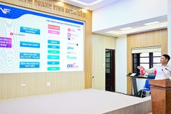 Đại diện Công ty Tài chính cổ phần Điện lực chia sẻ về những đóng góp của doanh nghiệp này với chiến lược tài chính toàn diện. Ảnh: BẢO LONG