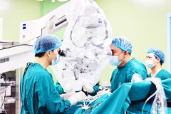 Sáp nhập bệnh viện sẽ tạo thêm nguồn lực để phục vụ cho người bệnh được tốt hơn. Ảnh: TTXVN