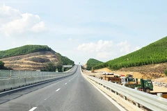 Dự án cao tốc bắc - nam phía đông đoạn đi qua Quảng Trị. Ảnh: SONG ANH
