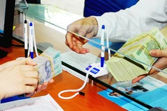 Khách hàng vay trên các sàn P2P Lending tối đa là 400 triệu đồng. Ảnh: NAM ANH
