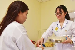 Bác sĩ nữ chuyên khoa đặc thù