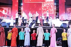 Công chiếu “Tổ quốc trong tim: The Concert Film”