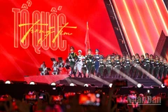 [Ảnh] Nhìn lại những khoảnh khắc thăng hoa tại concert quốc gia "Tổ quốc trong tim"