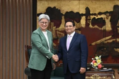 Thủ tướng Phạm Minh Chính và Bộ trưởng Ngoại giao Australia Penny Wong.