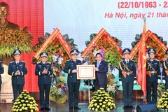 Thủ tướng Phạm Minh Chính trao Danh hiệu Anh hùng lực lượng vũ trang nhân dân cho Quân chủng Phòng không-Không quân