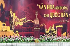 Điểm nhấn trong không gian triển lãm tại tầng 2, Nhà vuông khối A. 