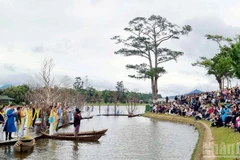 Du lịch sự kiện tại Lâm Đồng ngàn hoa thu hút du khách.