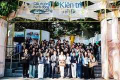 Lan tỏa tinh thần "kiên trì phụng sự"