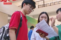 [Video] Hà Nội công bố điểm thi, điểm chuẩn vào lớp 10 năm học 2025-2026