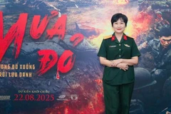 Đại tá Nguyễn Thu Dung - Giám đốc Điện ảnh Quân đội nhân dân, Phó Trưởng ban Chỉ đạo sản xuất phim truyện điện ảnh “Mưa đỏ”.