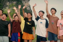 Cảnh trong phim "Cách em một milimet". (Ảnh: VFC)