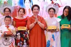 Sao Mai Hiền Anh trong lễ ra mắt album. (Ảnh: Ban tổ chức)