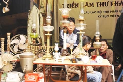 Hoài niệm. Ảnh: HẢI ANH