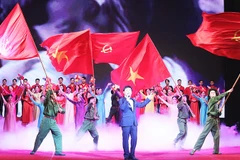 Văn học nghệ thuật để lại nhiều tác phẩm đi cùng năm tháng.