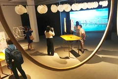 Tác phẩm tại triển lãm.