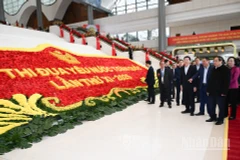 Thủ tướng Phạm Minh Chính - Chủ tịch Hội đồng Thi đua-Khen thưởng Trung ương kiểm tra công tác chuẩn bị Đại hội Thi đua yêu nước toàn quốc lần thứ XI.