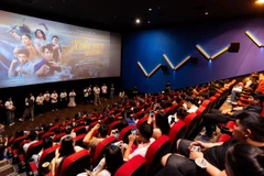 Đoàn làm phim đi cinetour giao lưu với khán giả. (Ảnh: Nhà sản xuất)