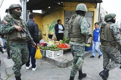 Ecuador tăng cường an ninh trước tình hình bạo lực leo thang. Ảnh: EL COLOMBIANO