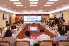 Tọa đàm ý kiến đóng góp cho Dự thảo Chiến lược truyền thông quảng bá hình ảnh Việt Nam ra nước ngoài. (Ảnh: Ban tổ chức)