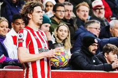 Brentford đang nổi lên như một "Stoke City mới", với những cú ném biên mạnh như treo bóng vào vòng cấm đối thủ.