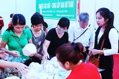 Đưa công nghệ vào khâu bảo quản sau thu hoạch được các nhà sản xuất quan tâm và đẩy mạnh nhiều năm qua. Ảnh: NGUYỆT ANH