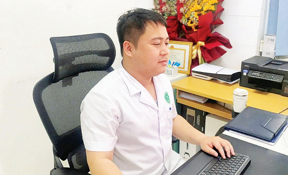 Bác sĩ Lê Quang Minh đoạt Giải nhất Hội thi Kỹ thuật sáng tạo tuổi trẻ ngành y tế khu vực Hà Nội lần thứ 30 năm 2023.