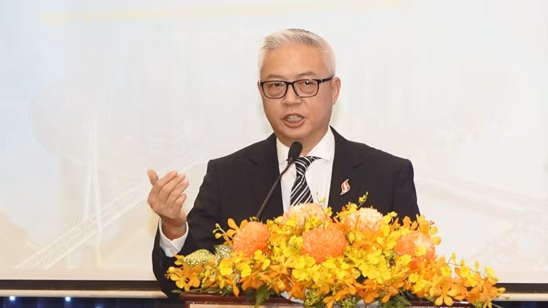 hiep-hoi-phat-bieu.jpg