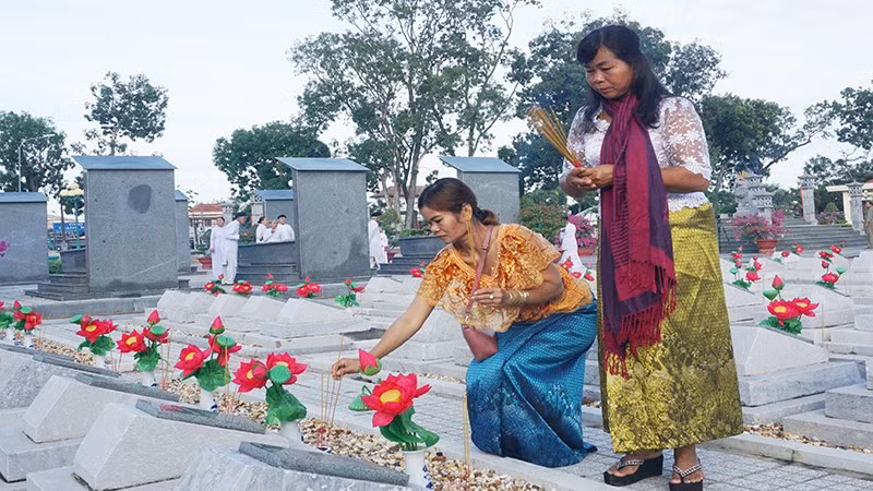 Dân tộc Khmer là dân tộc thiểu số đông nhất tỉnh Tây Ninh.