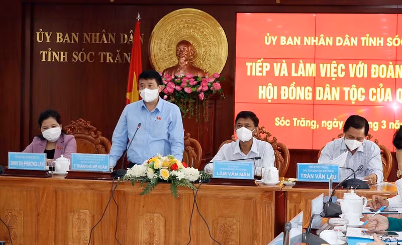 Hội đồng Dân tộc của Quốc hội làm việc tại Sóc Trăng -0