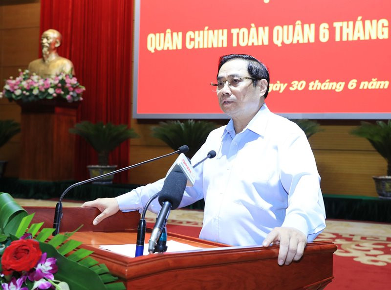 Thủ tướng Phạm Minh Chính phát biểu ý kiến tại hội nghị. Thủ tướng Phạm Minh Chính: Quân đội tiếp tục điều chỉnh tổ chức, biên chế theo hướng “tinh, gọn, mạnh” -0