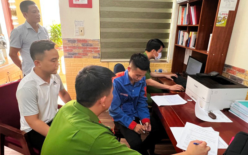 Công an đấu tranh với đối tượng có hành vi giết người, vứt xác.
