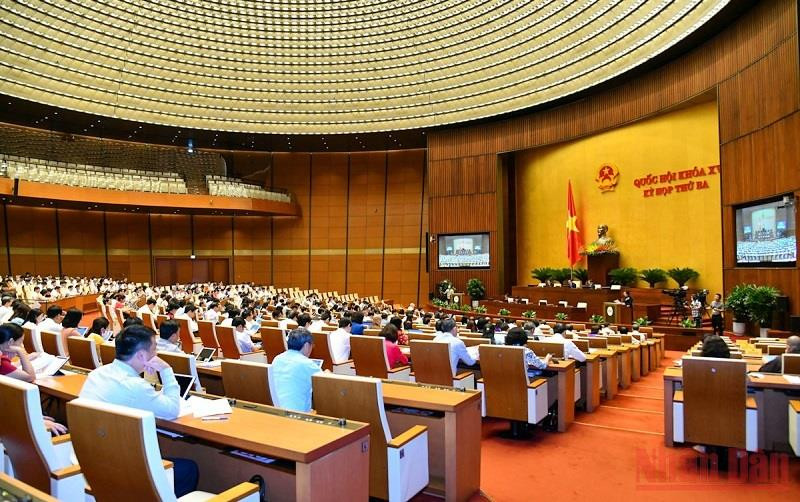Quang cảnh phiên họp tại hội trường sáng 27/5. (Ảnh: LINH NGUYÊN) Bảo đảm tất cả quyền lực nhà nước thuộc về nhân dân -0