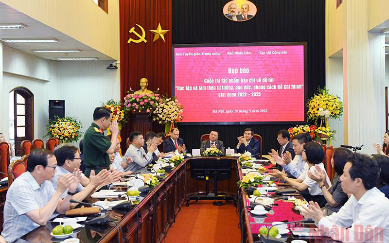 Quang cảnh buổi họp báo về Cuộc thi. (Ảnh: Thành Đạt)