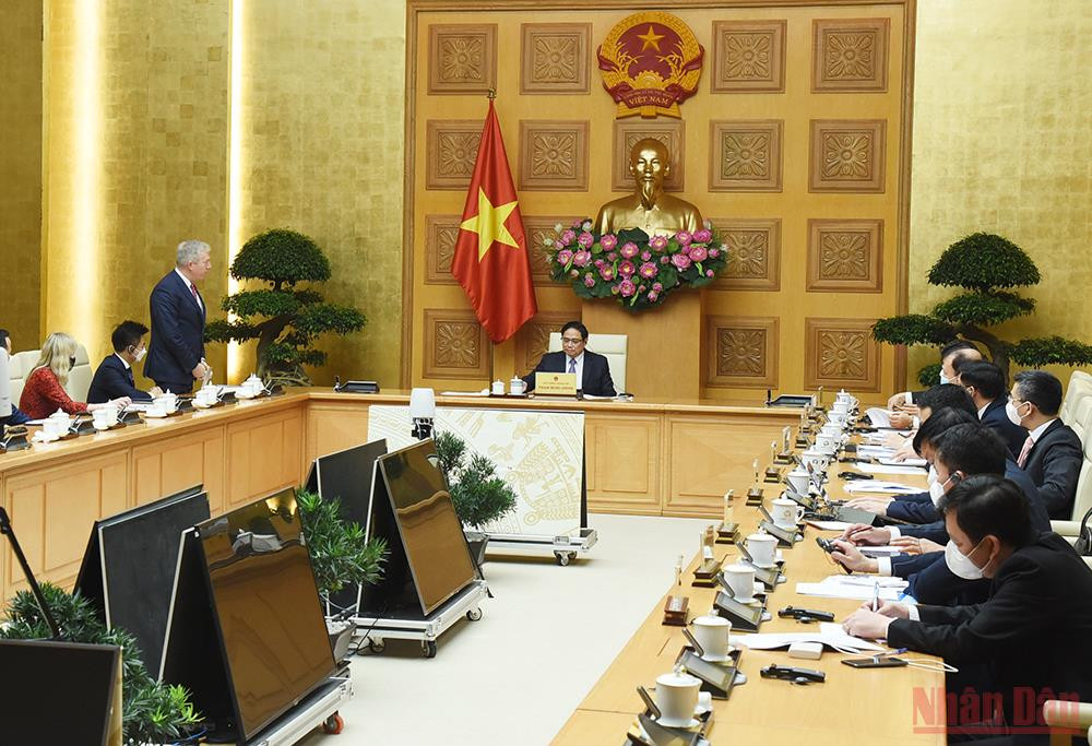 Ông Ted Osius, Chủ tịch kiêm Tổng Giám đốc Hội đồng kinh doanh Hoa Kỳ-ASEAN (USABC) phát biểu. a_11_DSC_0840-1646752100451.jpeg