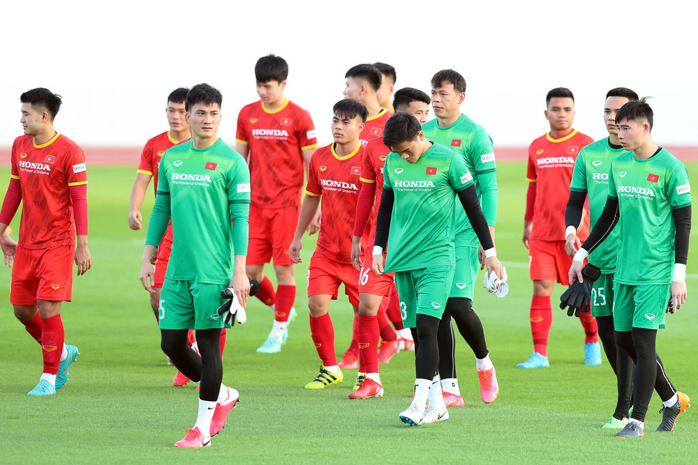 Đội tuyển Việt Nam hứng khởi trong buổi tập đầu tiên trên sân Bà Rịa Vũng Tàu -0