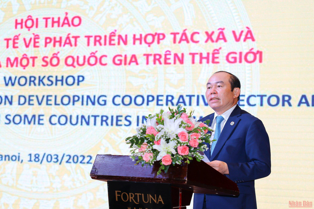 Chủ tịch Liên minh HTX Việt Nam Nguyễn Ngọc Bảo phát biểu tại hội thảo. Hoàn thiện khung pháp lý cho khu vực kinh tế tập thể, hợp tác xã -0