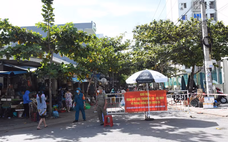 Chợ Nại Hiên Đông, quận Sơn Trà.