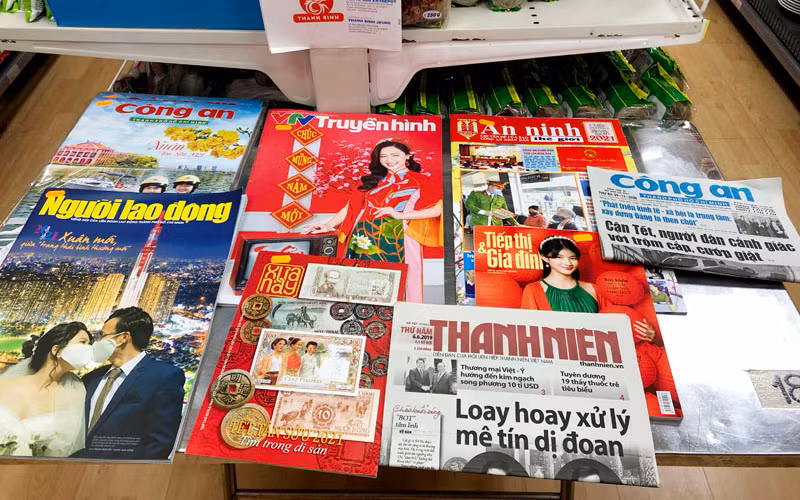 Đi chợ Tết Tân Sửu ở Paris -0