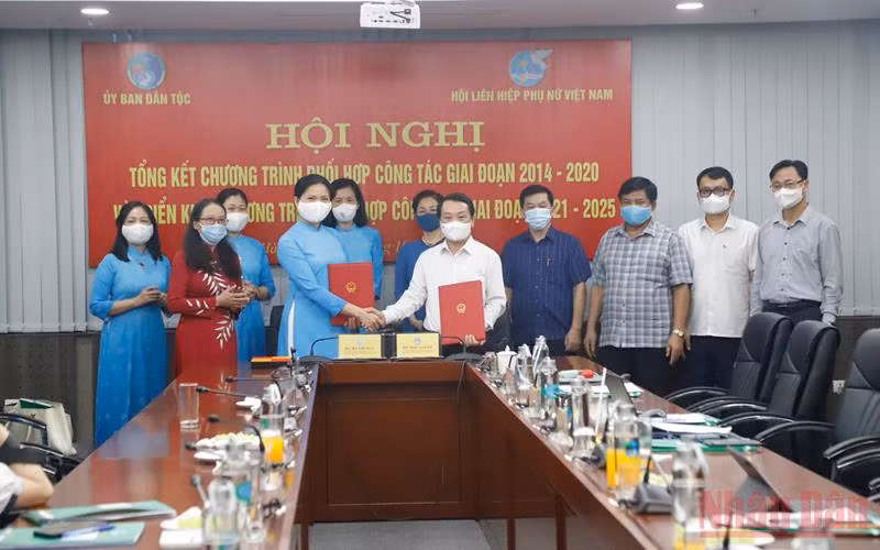 Lễ ký kết Chương trình phối hợp công tác giai đoạn 2021-2025 giữa 2 cơ quan.