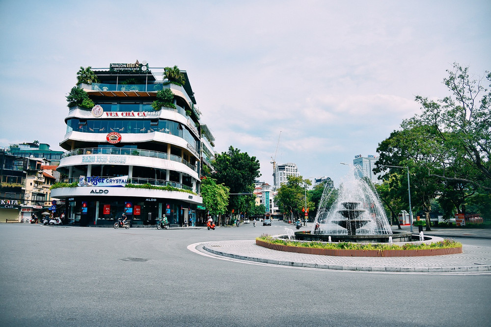 Hà Nội nhiều đổi thay từ sau ngày 10/10 lịch sử ảnh 11 Hà Nội chuyển mình sau ngày 10/10 lịch sử -0