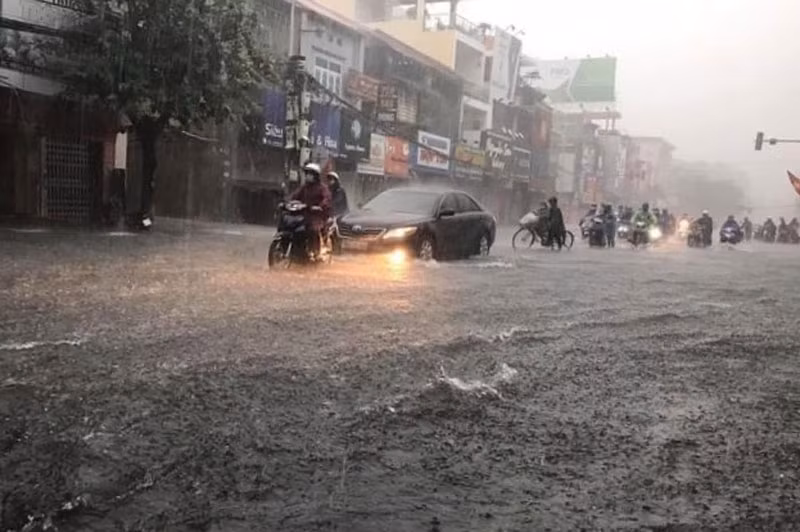 Hôm nay ở khu vực Trung Trung Bộ có nơi mưa rất to. (Ảnh minh họa)