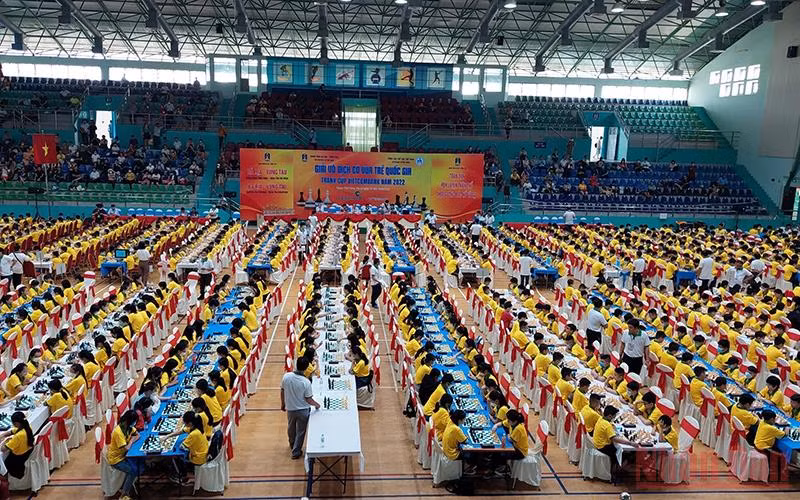 1.031 kỳ thủ trẻ tham gia thi đấu tại giải.