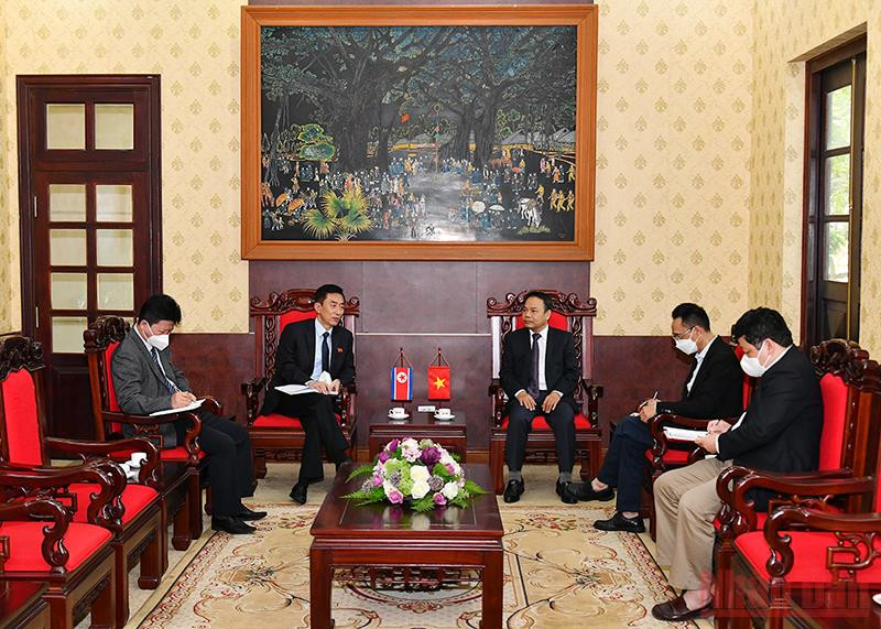 Toàn cản buổi tiếp đồng chí Ri Ho Jun. (Ảnh: Thủy Nguyên) Thúc đẩy hợp tác báo chí Việt Nam-Triều Tiên -0